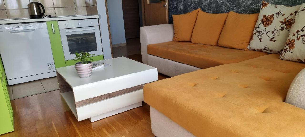 Naki Apartmani Podgorica Exterior foto